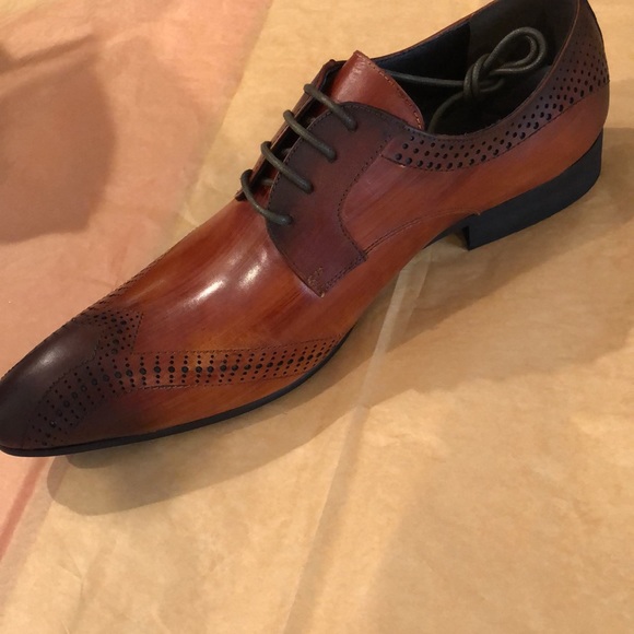 NWB Encore Fiesso Leather Shoes Perforation FI6925 - Picture 3 of 4